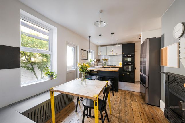 8, Falmer Road, Walthamstow photo 3