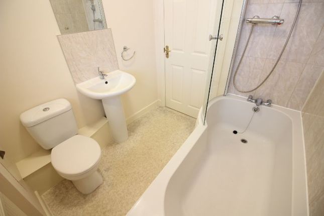 1B, Fletton Avenue, Peterborough photo 3