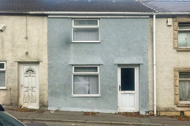 2 Bedroom House in SA11 2BT