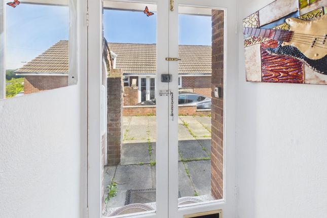 130 Gateacre Park Drive, Liverpool photo 2