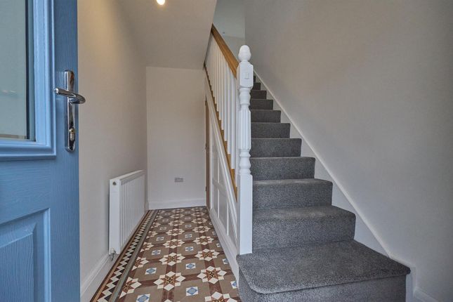 2A, Windsor Street, Burbage photo 2