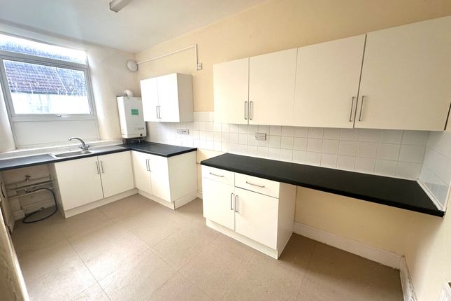 Flat 2, 43, Brougham Road, WALLASEY photo 5