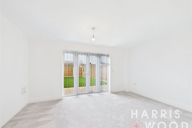 34, Cinderpath Way, Colchester photo 4