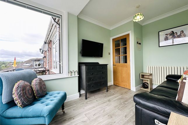 6, Sunset Avenue, West Yorkshire photo 4