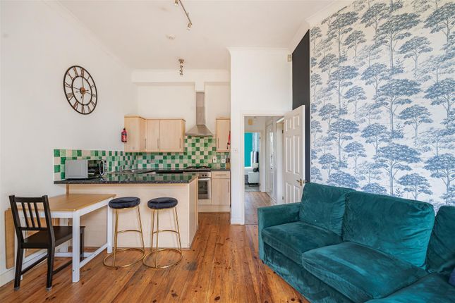 Flat 3, 57, Argyle Road, West Ealing photo 2
