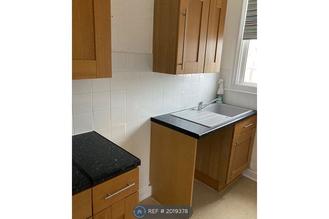 Flat to rent in Derrymore, Llandrindod Wells LD1