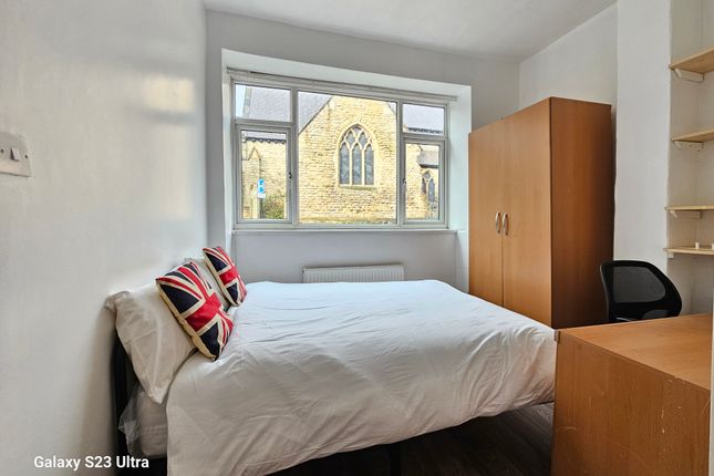 Shared accommodation to rent in Howard Road, Sheffield