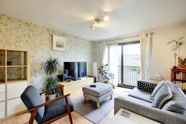 Flat for sale in Plover Wharf, Nottingham