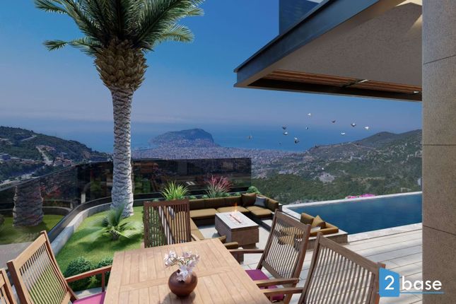 Villa for sale in Alanya North, Antalya, Turkey