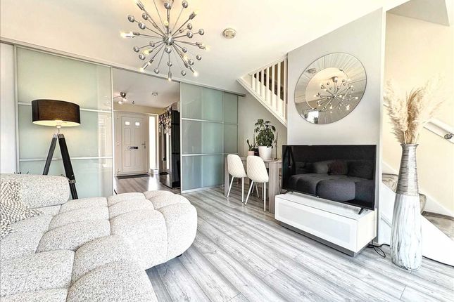 57, Hornbeam Way, Kirkby In Ashfield photo 4