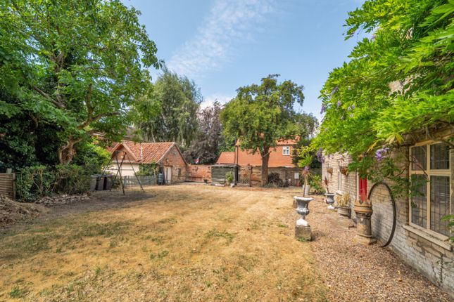 Tithe Barn, 14 St. Andrews Street, Sleaford photo 4