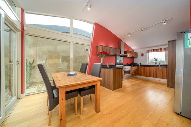 2 Rivergreen, Morpeth photo 2