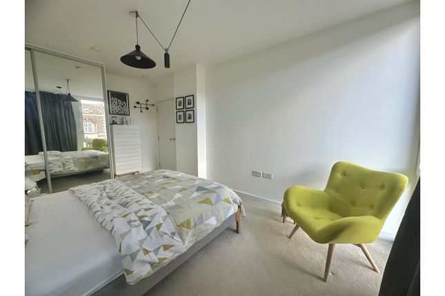 Flat for sale in College Road, Harrow