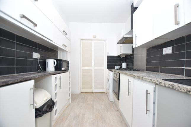21, Waverley Road, London photo 2