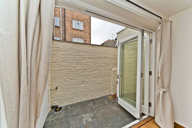 3, James's Cottages, Kew photo 4