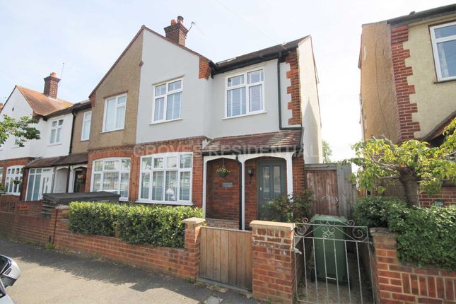 Thumbnail Semi-detached house to rent in Mount Road, New Malden