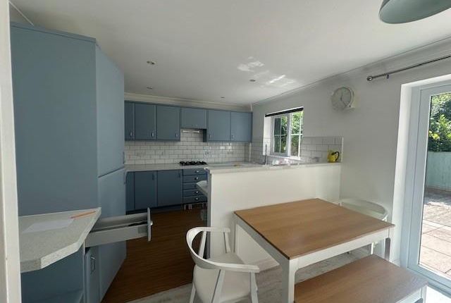 Kitchen.Jpg