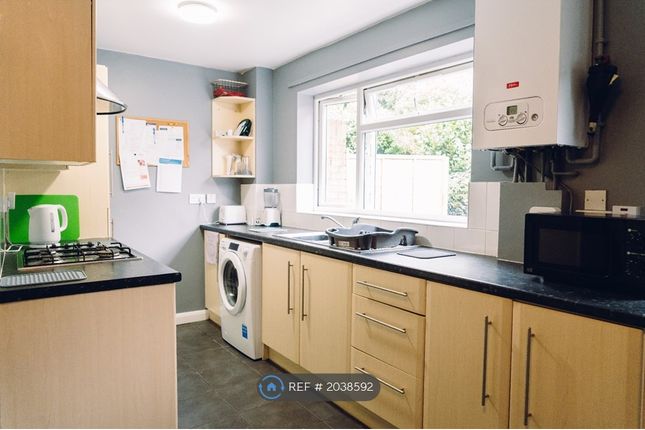 Terraced house to rent in St. Andrews Avenue, Colchester