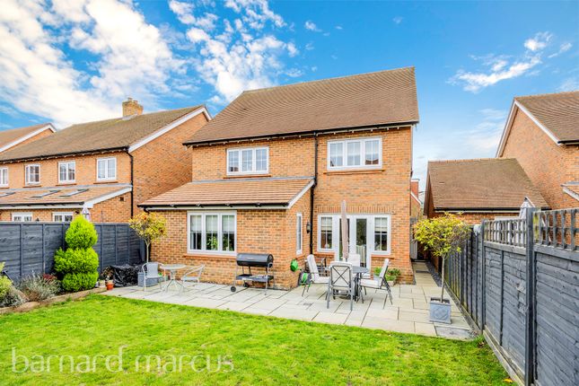 Detached house for sale in Hayton Crescent, Tadworth