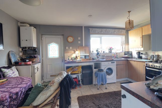 17, Derby Street, Todmorden photo 5
