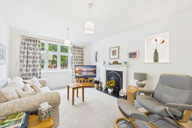 3 Carisbrooke Avenue, Nottingham photo 2