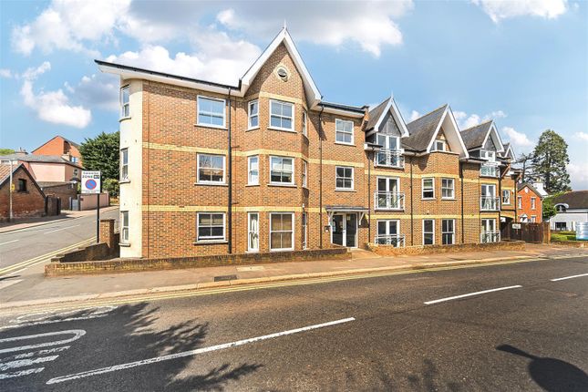 Flat 5, Hadham Road, Bishop's Stortford photo 4