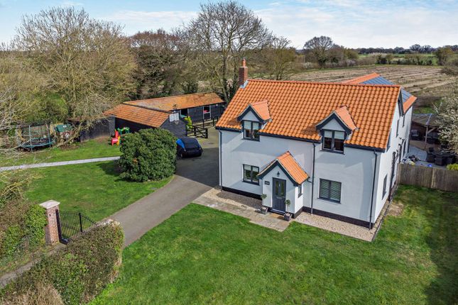 Thumbnail Detached house for sale in Hoo Road, Charsfield, Woodbridge, Suffolk