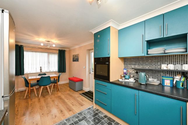 12, Elizabeth Avenue, Norfolk photo 3