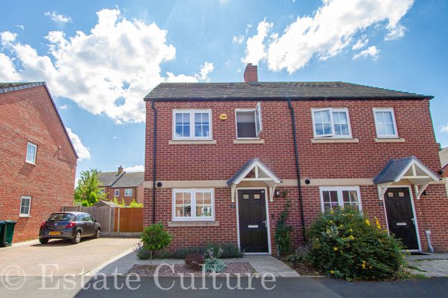Thumbnail Semi-detached house to rent in Oakwood Avenue, Willenhall, Coventry