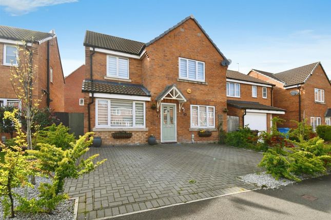 Thumbnail Detached house for sale in Brockwell Park, Kingswood, Hull