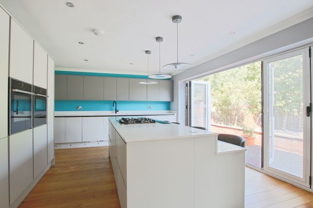 10 Greenacre Park, Roos, East Riding Of Yorkshire photo 2