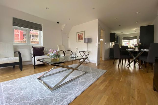 2 Bed Detached To Rent Craigmuir Park, Wembley Ha0