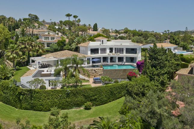Thumbnail Villa for sale in Hacienda Las Chapas, Marbella East, Marbella