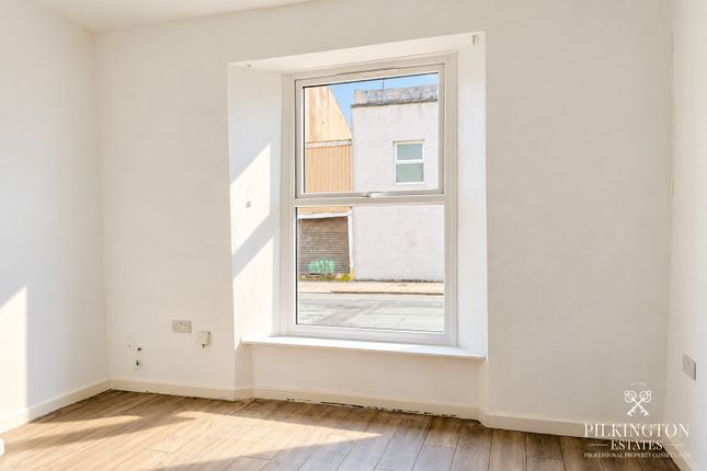 56 Penrose Street, Plymouth, Devon photo 4