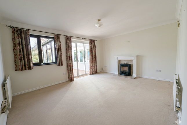 14, Mapledene Close, Totnes photo 4