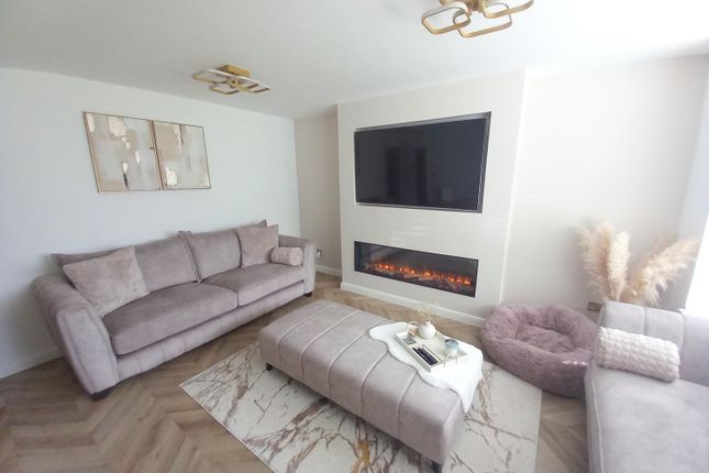 35, Challener Way, Bishop Auckland photo 2
