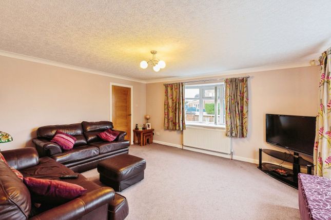 2a, Carr Head Lane, Poulton-le-Fylde photo 3
