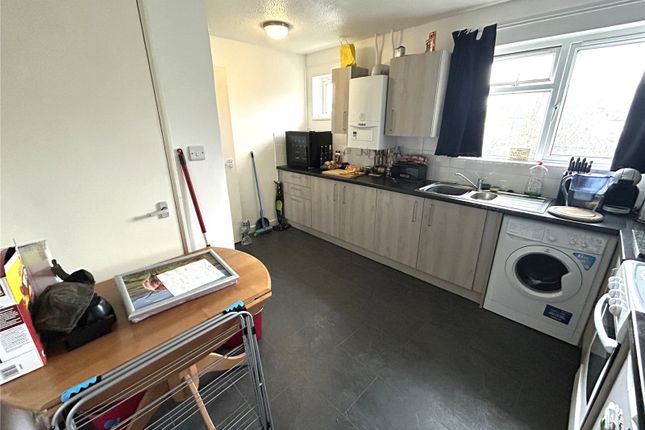 24, Carpenter Close, Devon photo 3