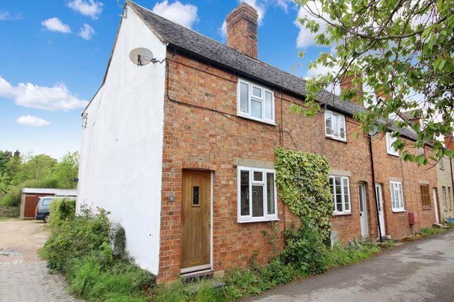 Thumbnail Cottage to rent in Drinkwater Lane, Bretforton, Worcestershire