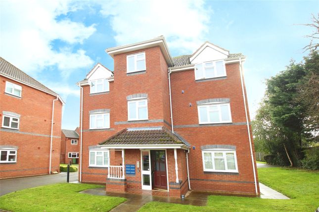 Flat to rent in Button Drive, Bromsgrove, Worcestershire
