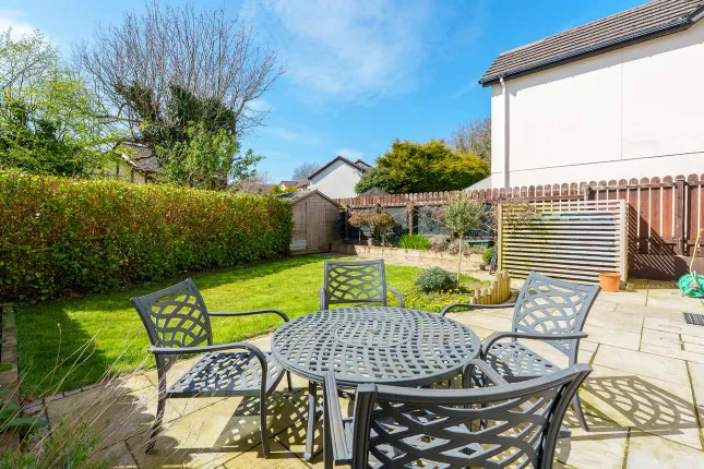 12, Willowbrook Gardens, Douglas photo 2