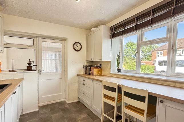 53, Boreham Field, Warminster photo 3