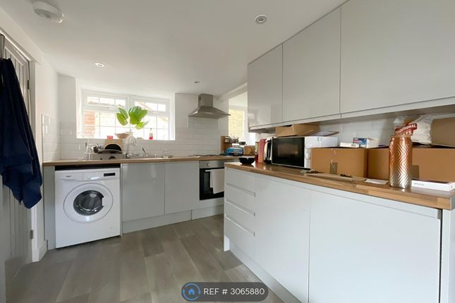 Lennox Road North, Southsea photo 2