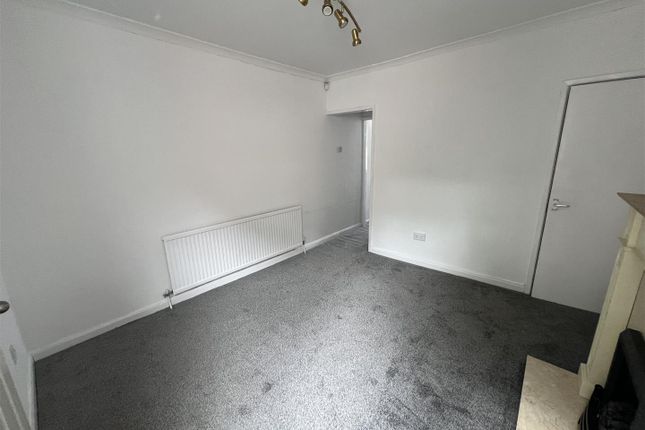 52, Whittier Road, Nottingham photo 4