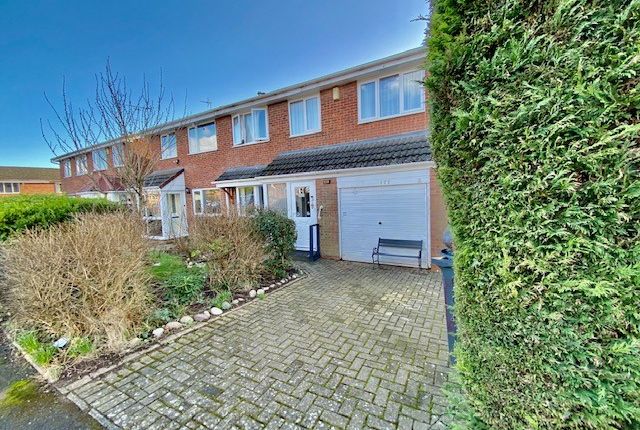 Thumbnail Semi-detached house for sale in Charnwood Close, Birmingham