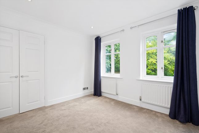 Detached house to rent in Hanger Hill, Weybridge, Surrey