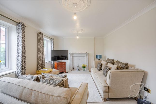 14, Brocklehurst Drive, Mansfield photo 4