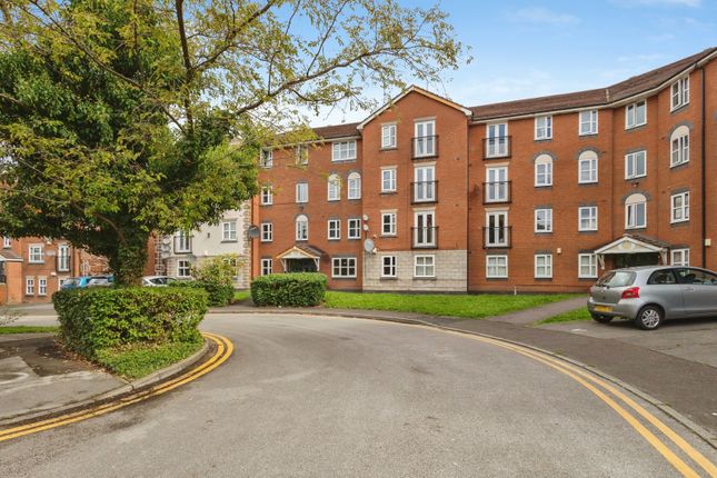 2-bed flat on St. Davids Court,, Flat 61 Sherborne Street, Lancashire, £105,000