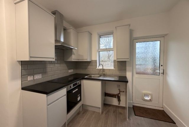 36, Ashbourne Avenue, Harrow photo 3