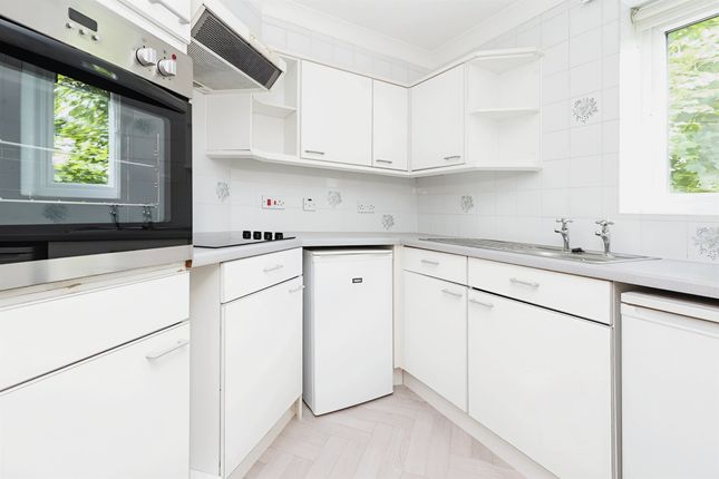 Flat for sale in Old Lode Lane, Solihull